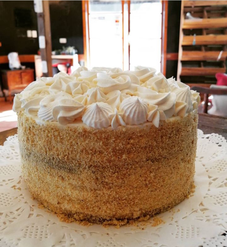 Torta Panqueque Naranja — No me olvides Pastelería