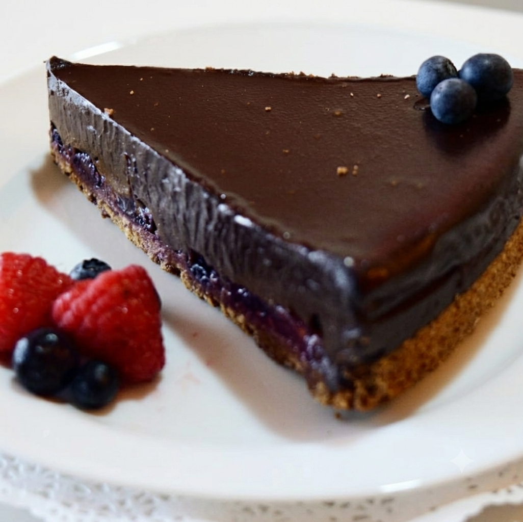 Tarta de Chocolate y Berries — No me olvides Pastelería